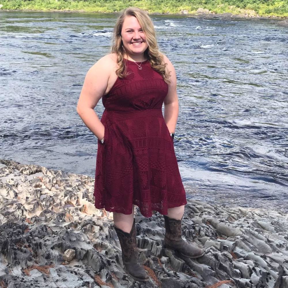 Meet your Posher, Lindsey